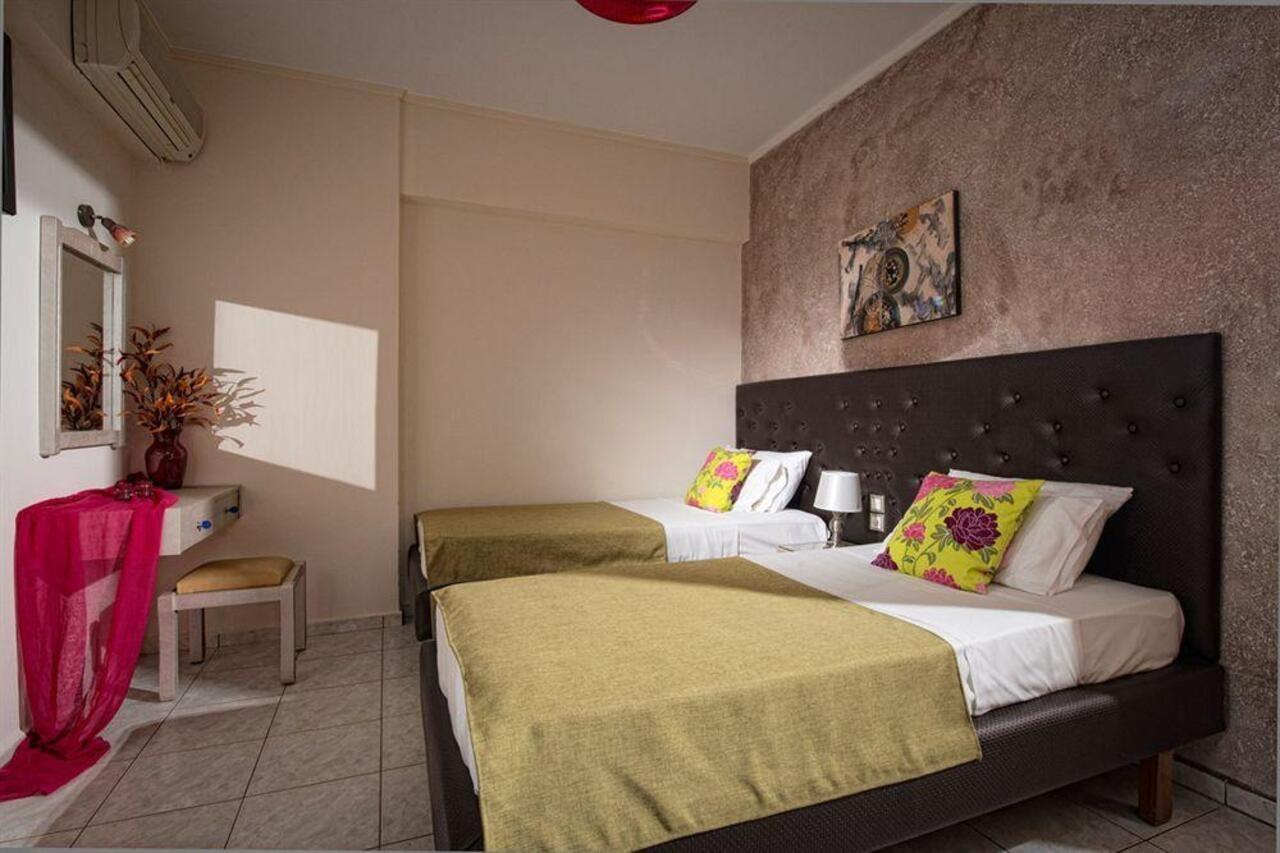 Cretan Family Apartments มาเลีย ภายนอก รูปภาพ